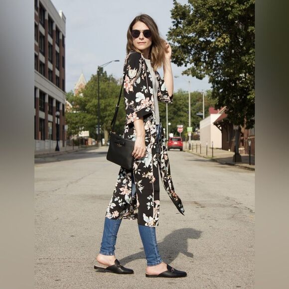 BLEUH CIEL Boho Kimono Duster Cardigan Robe Black Floral Women’s Medium Wrap Tie - Picture 1 of 13